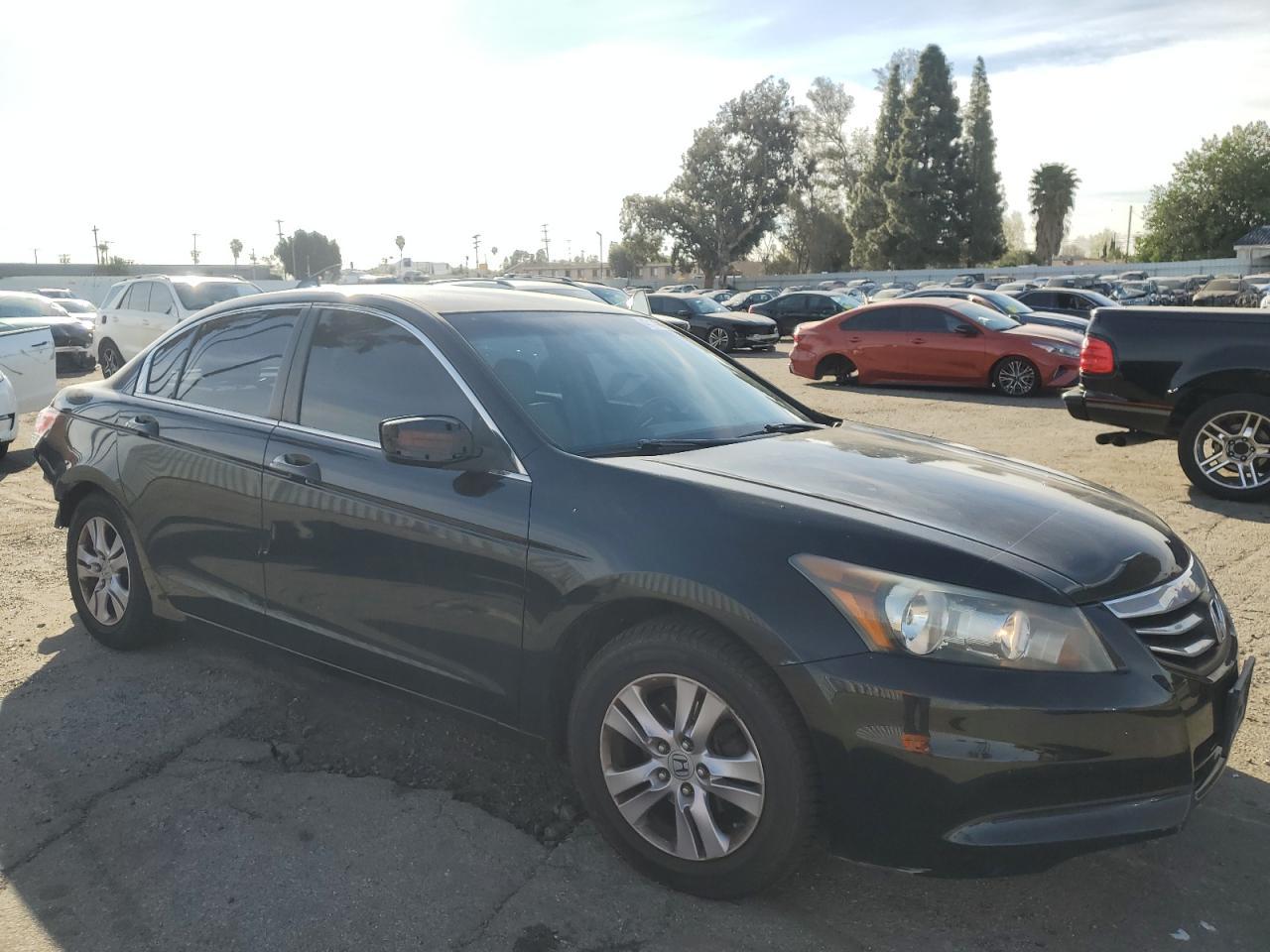 2012 HONDA ACCORD SE - Image 4