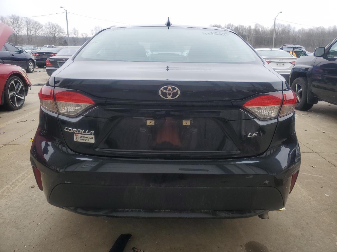 2022 TOYOTA COROLLA LE - Image 6