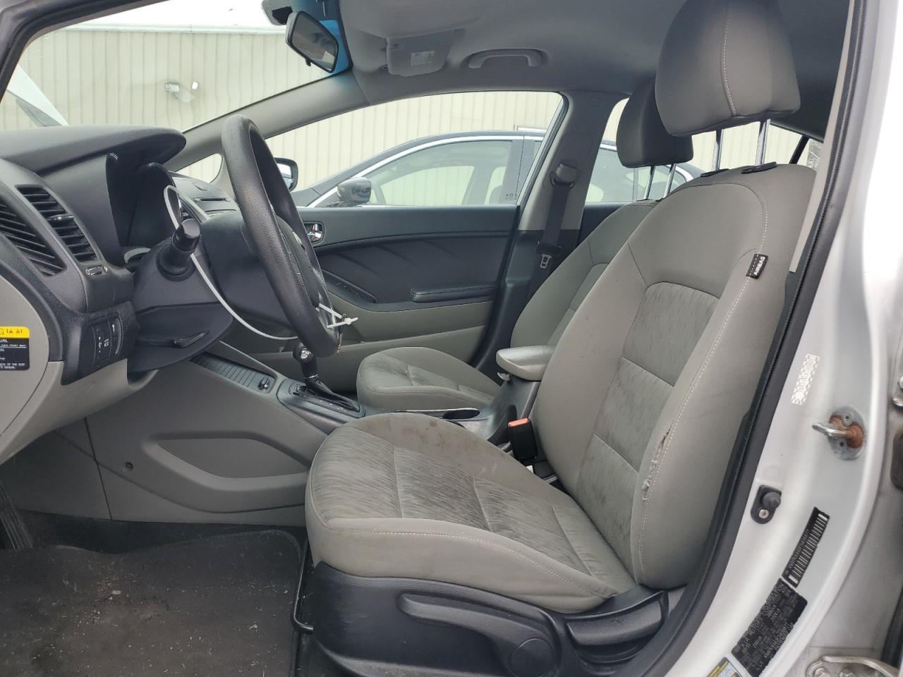 2015 KIA FORTE LX - Фото 7
