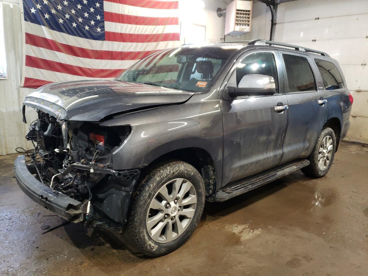 2013 TOYOTA SEQUOIA PL