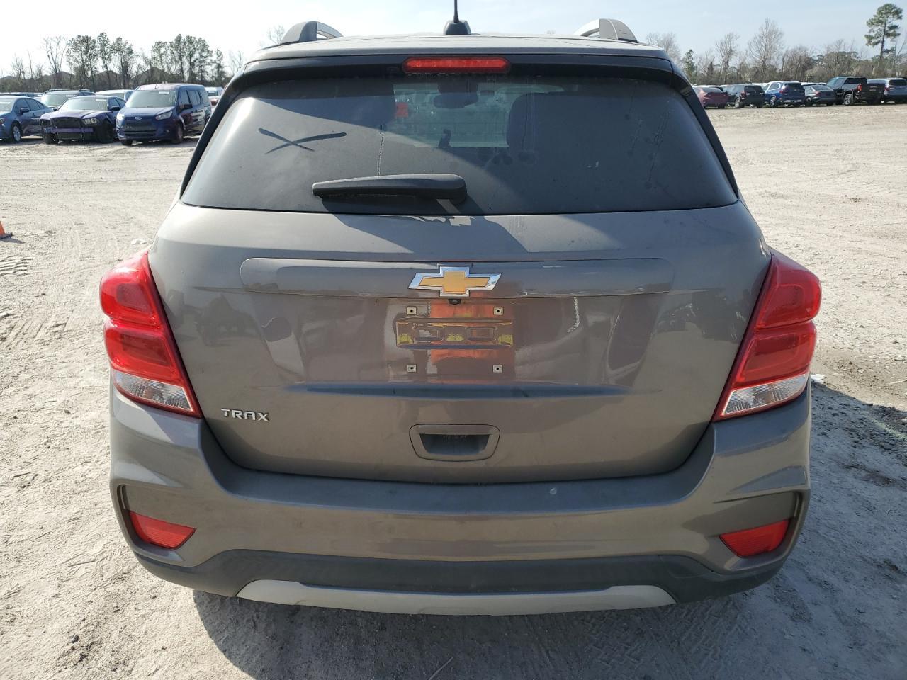 2021 CHEVROLET TRAX 1LT - Фото 6