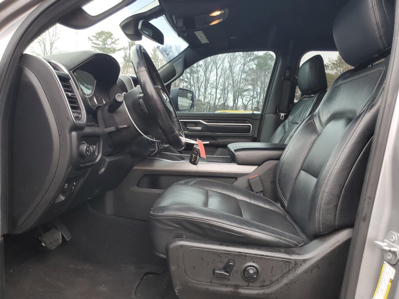 2019 RAM 1500 BIG H - Фото 7