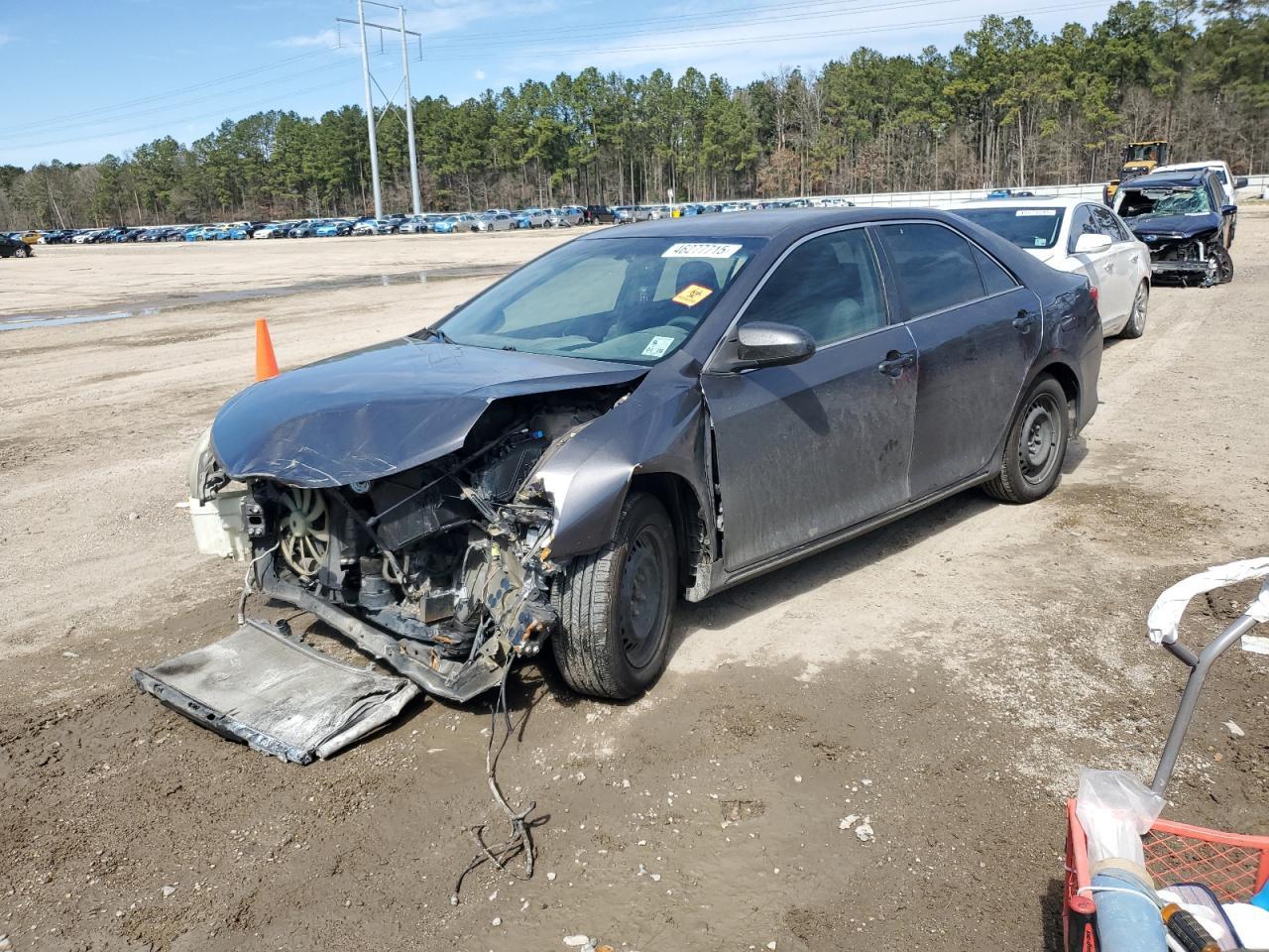 2014 TOYOTA CAMRY L
