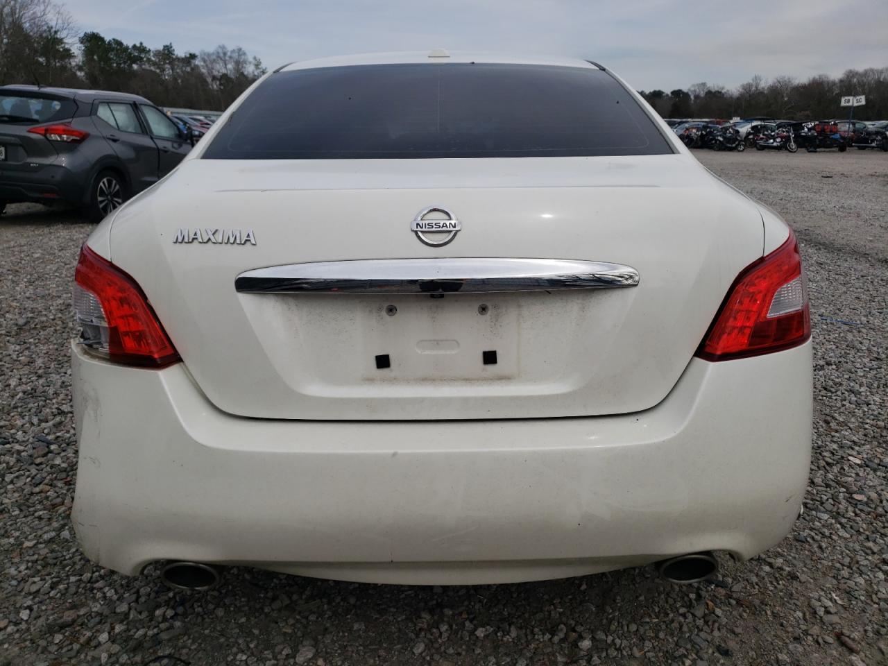 2011 NISSAN MAXIMA S - Image 6