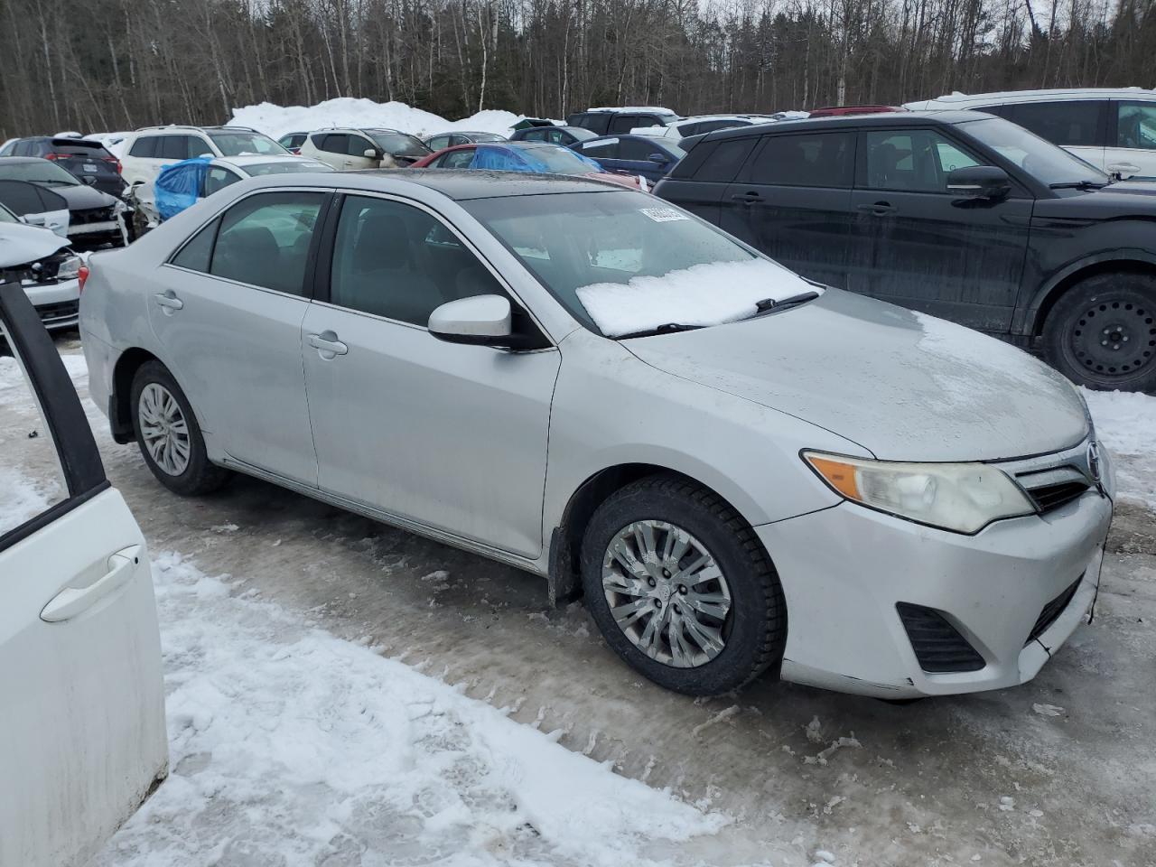 2014 TOYOTA CAMRY L - Image 4