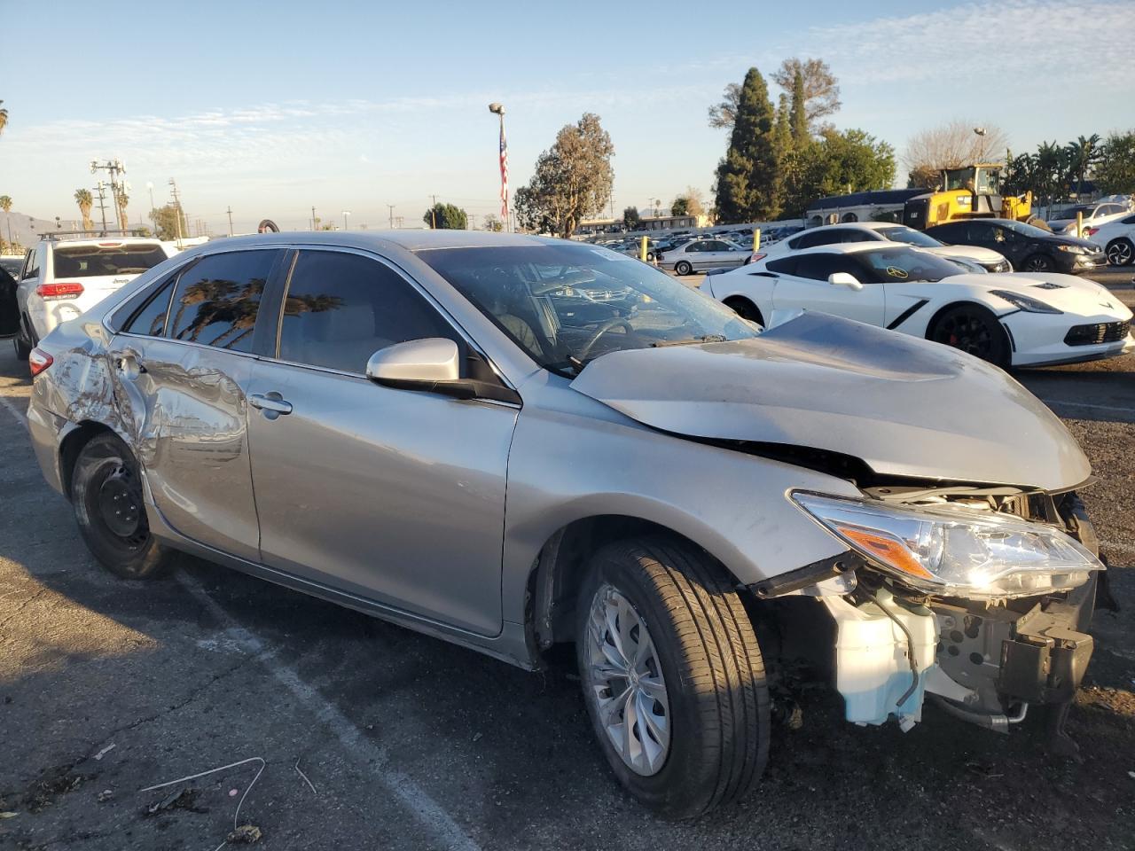 2017 TOYOTA CAMRY LE - Image 4