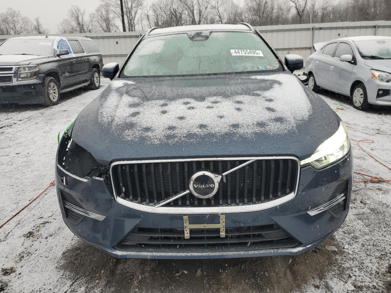 2022 VOLVO XC60 B5 MO - Фото 5