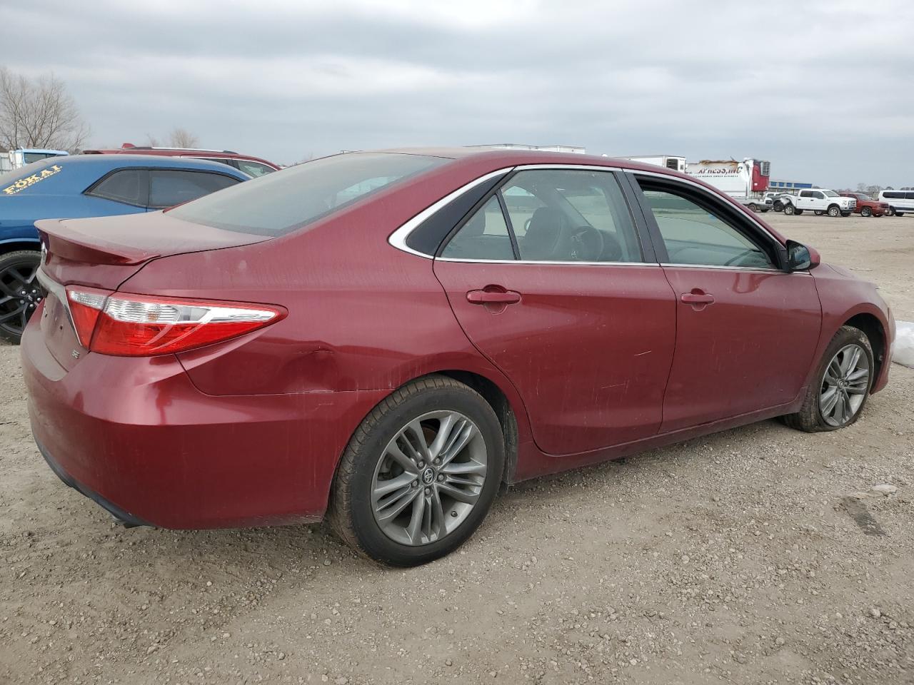 2017 TOYOTA CAMRY LE - Image 3