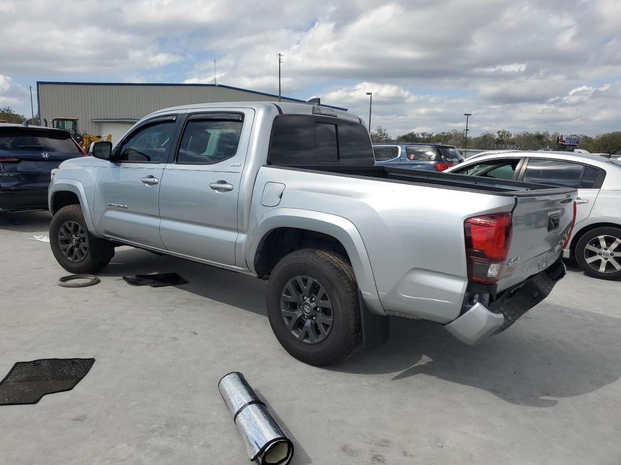 2023 TOYOTA TACOMA DOU - Фото 2