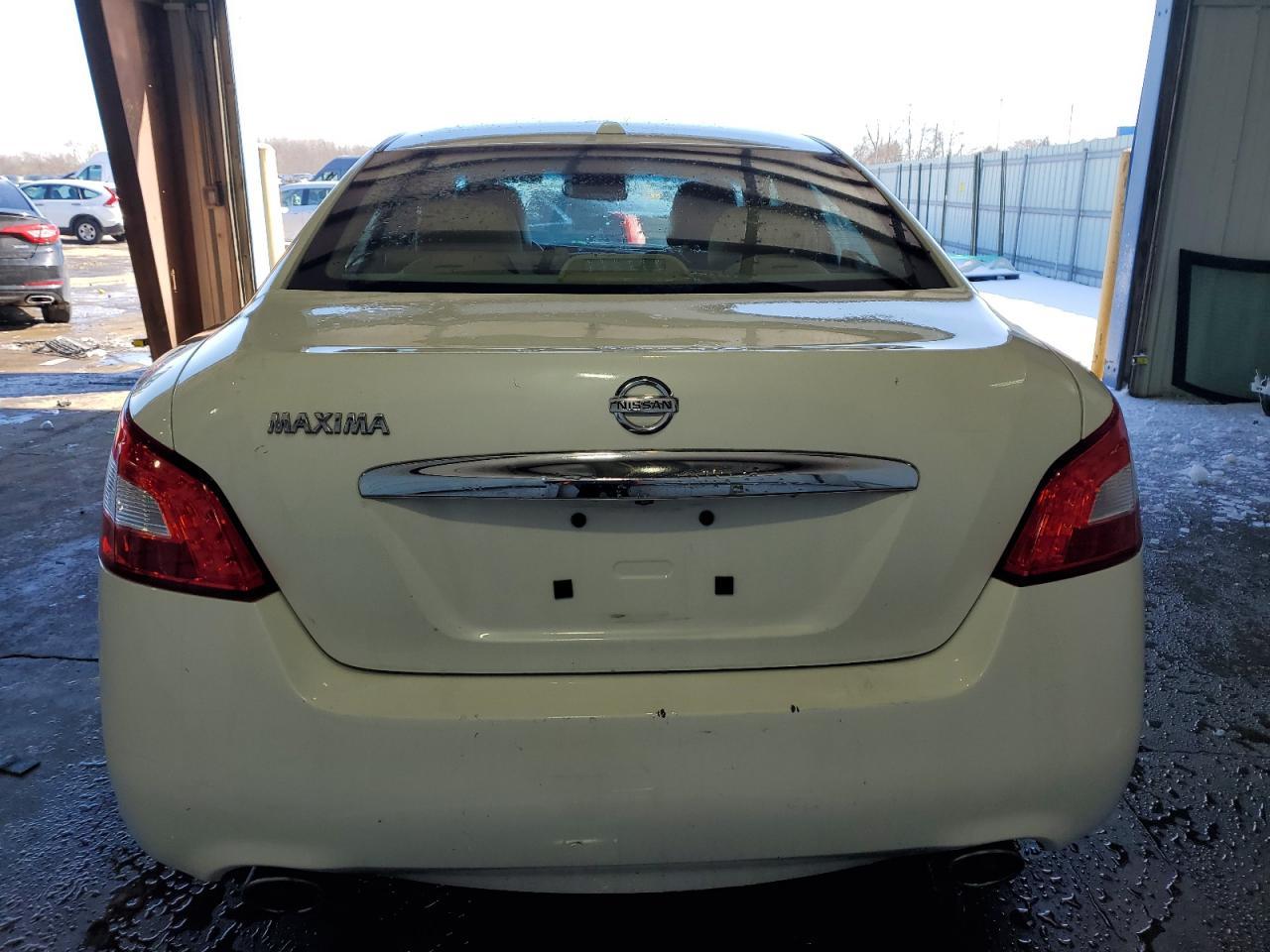 2011 NISSAN MAXIMA S - Image 6