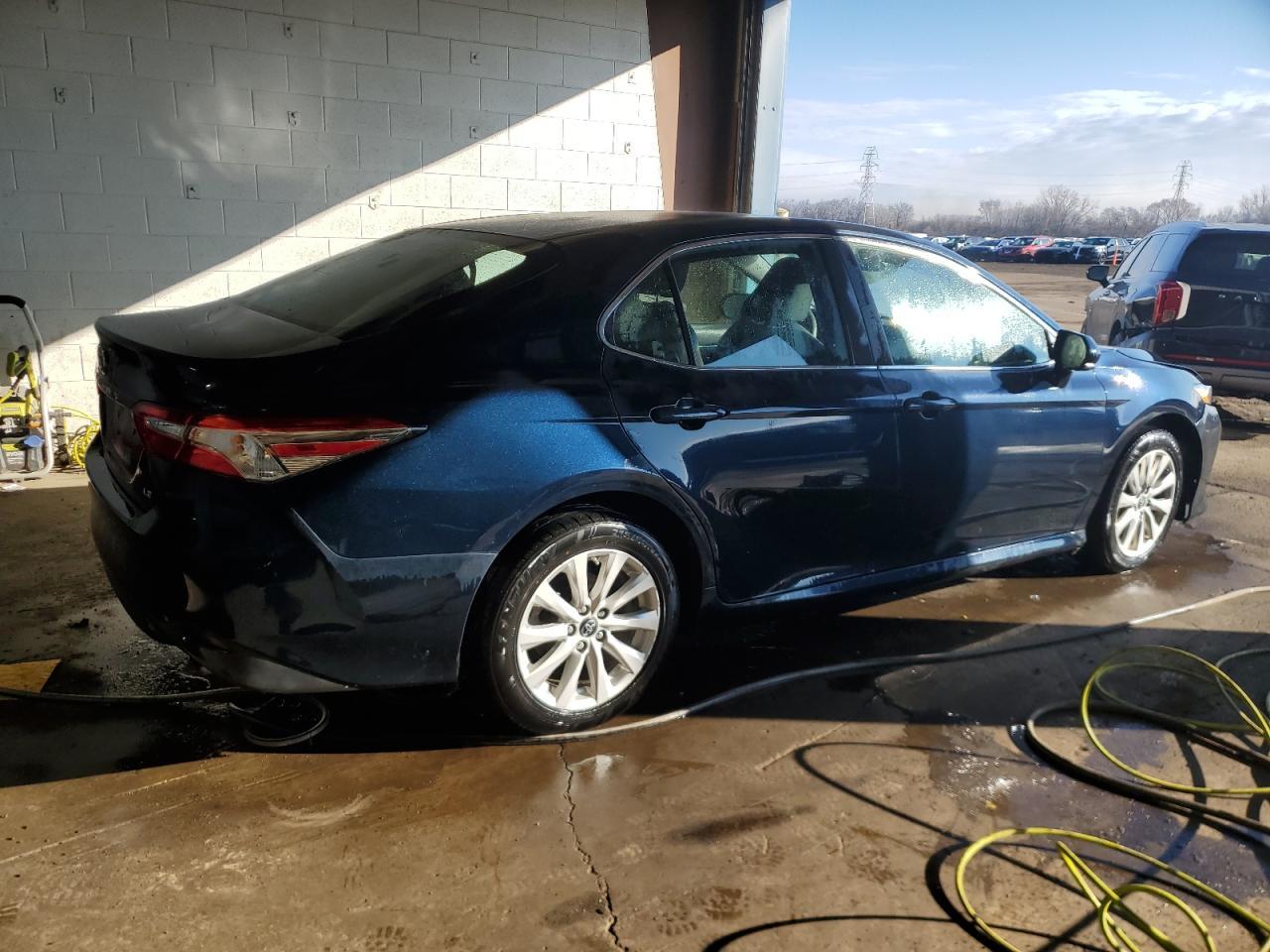 2018 TOYOTA CAMRY L - Image 3