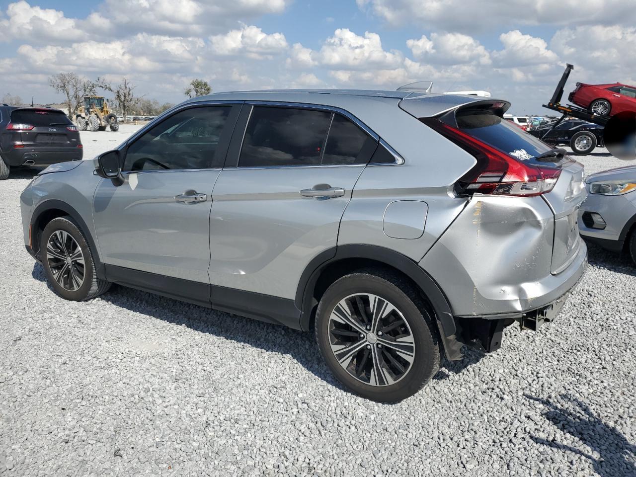 2022 MITSUBISHI ECLIPSE CR - Image 2