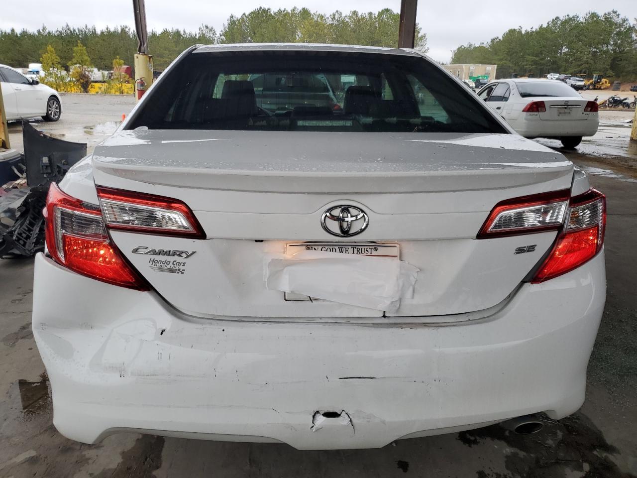 2014 TOYOTA CAMRY L - Image 6