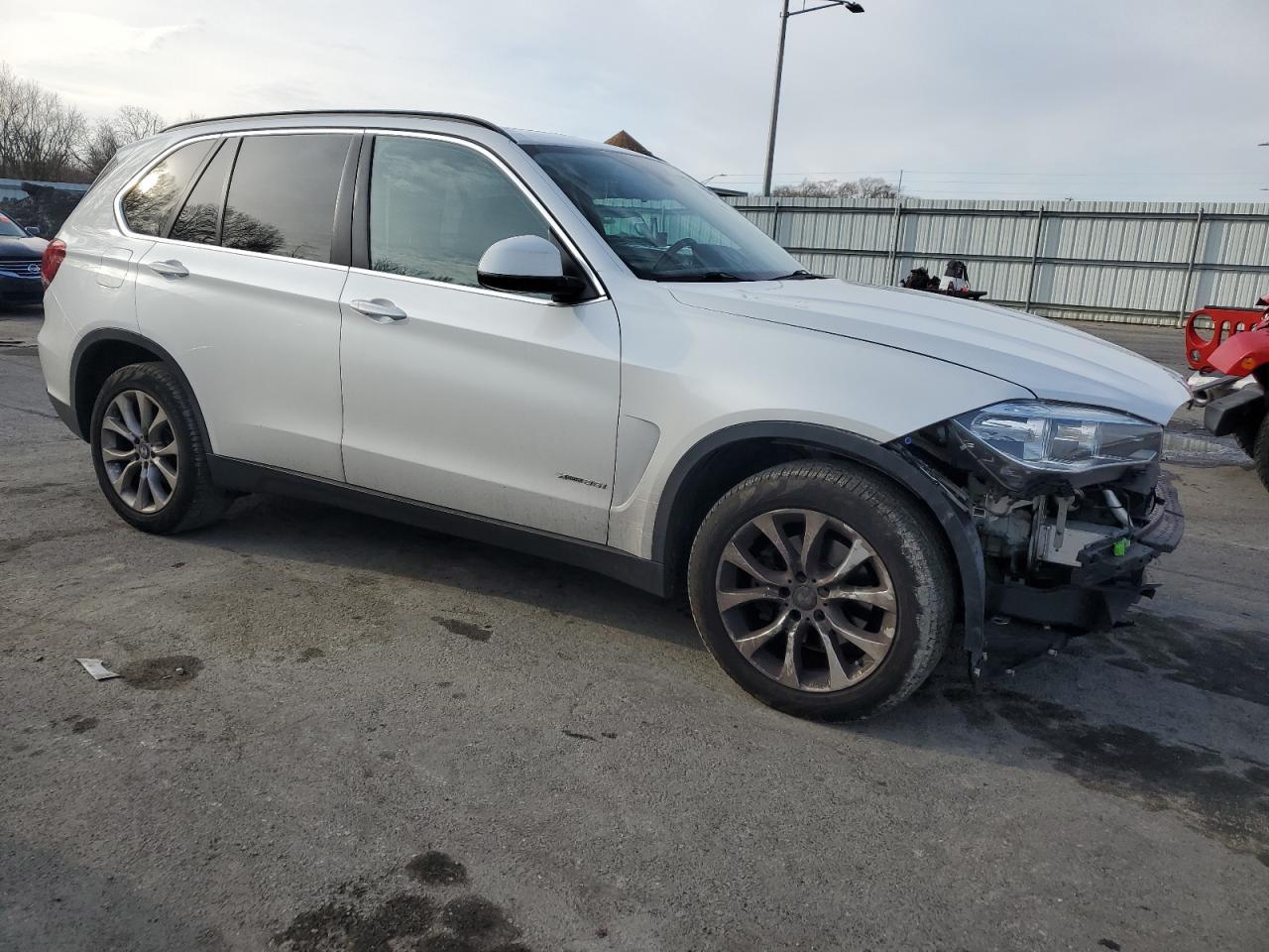 2016 BMW X5 XDRIVE3 - Фото 4