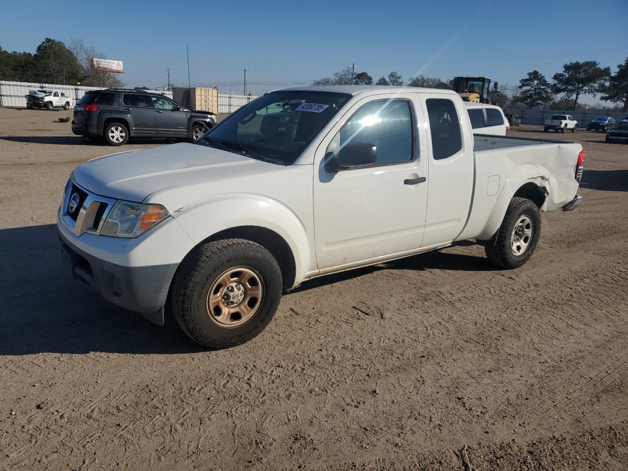 2016 NISSAN FRONTIER S
