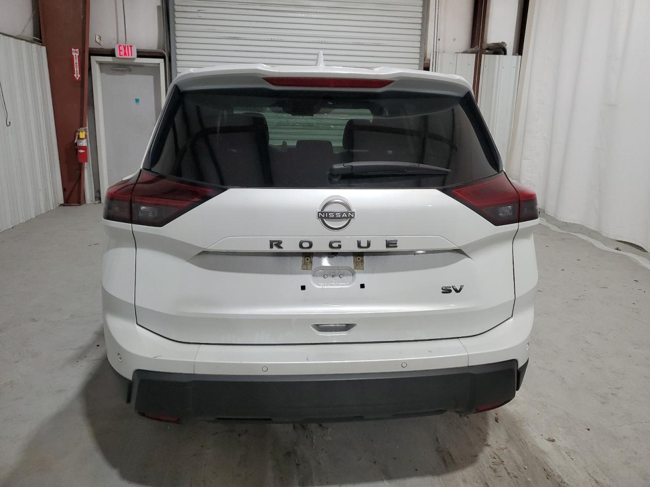 2024 NISSAN ROGUE SV - Image 6