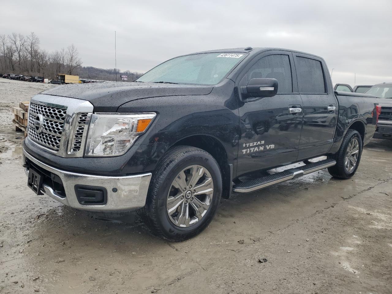 2018 NISSAN TITAN SV