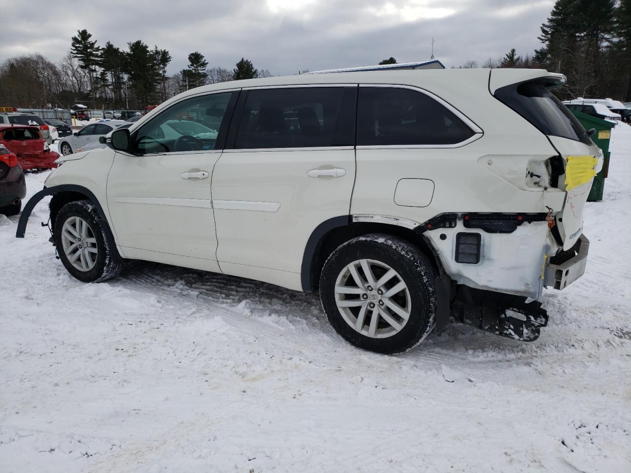 2015 TOYOTA HIGHLANDER - Image 2