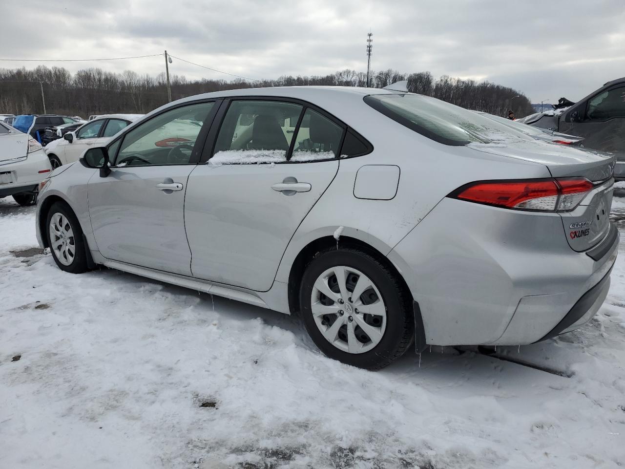 2020 TOYOTA COROLLA LE - Image 2