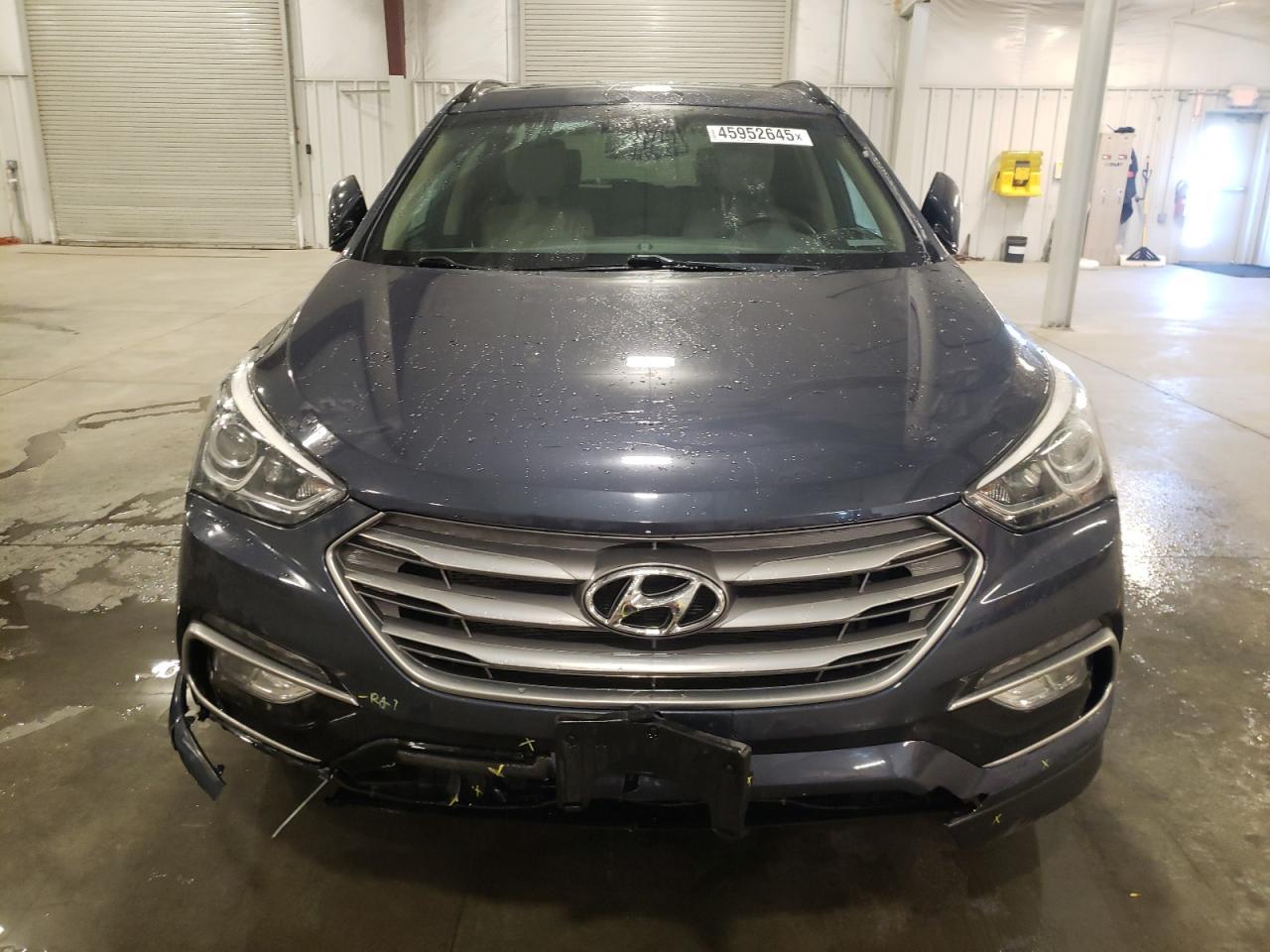 2017 HYUNDAI SANTA FE S - Image 5