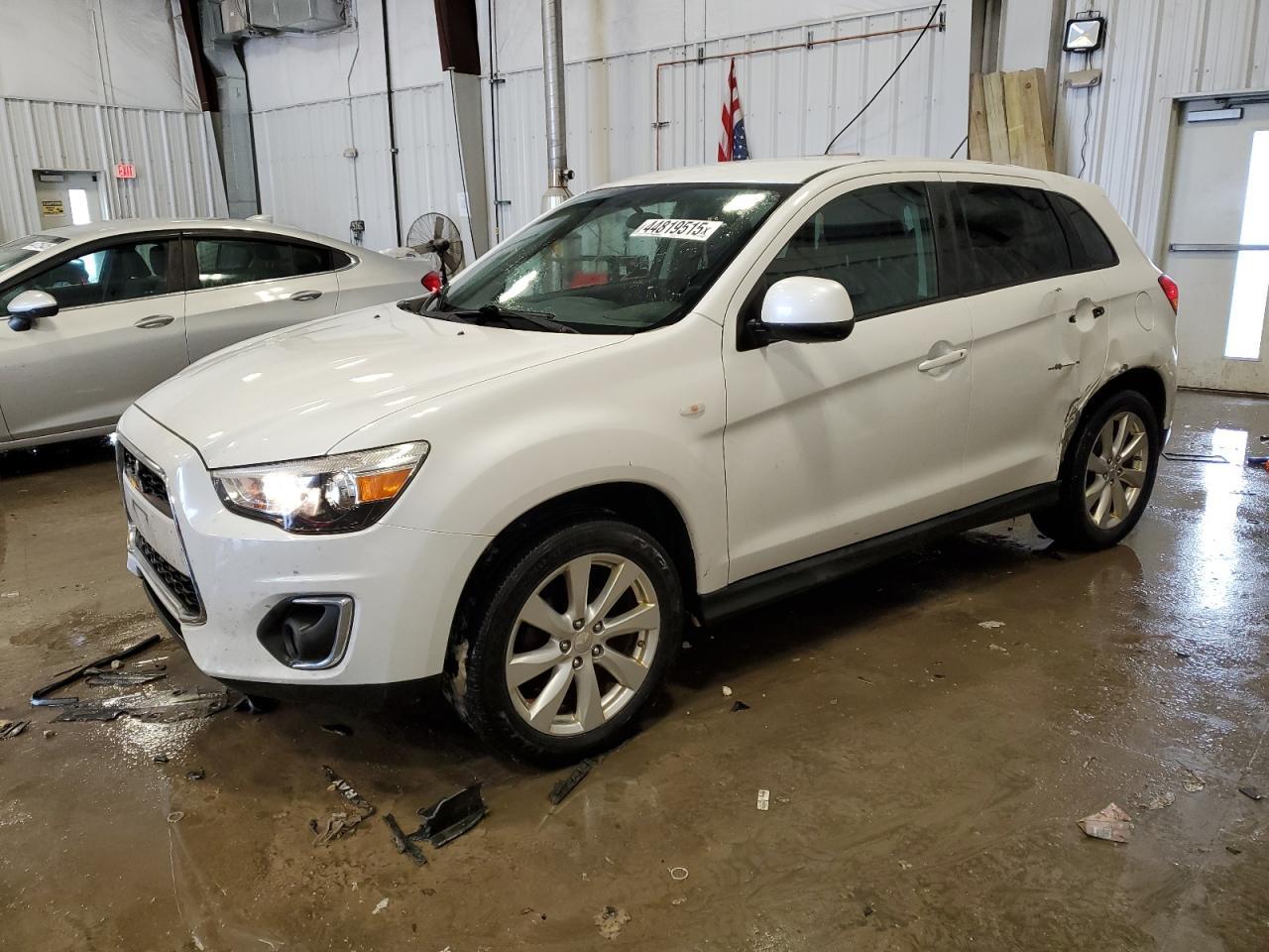 2015 MITSUBISHI OUTLANDER