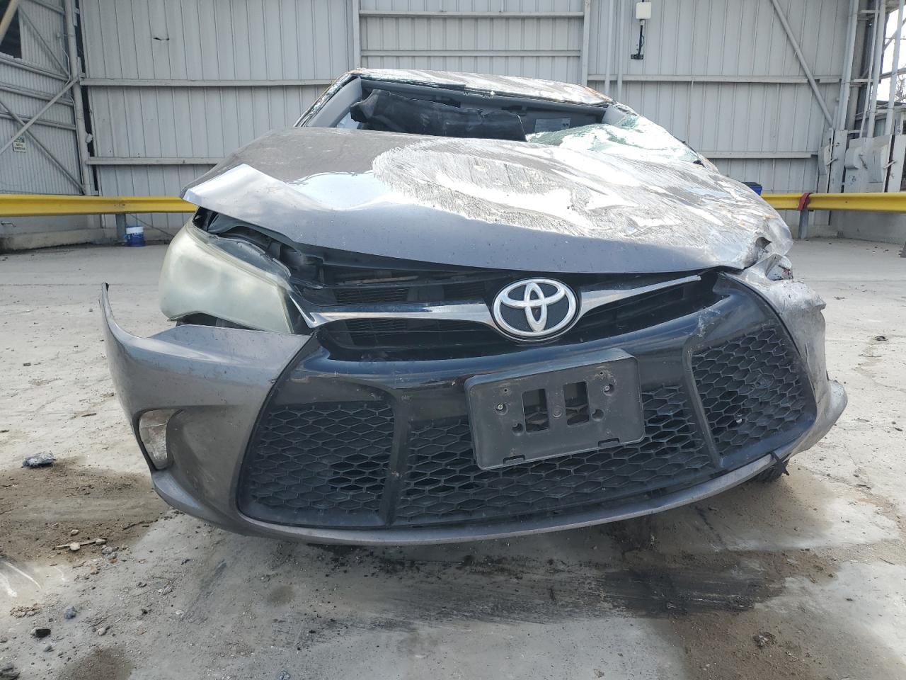 2017 TOYOTA CAMRY LE - Image 5