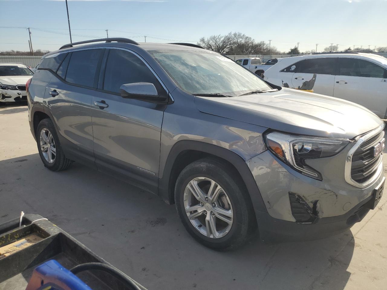 2018 GMC TERRAIN SL - Image 4