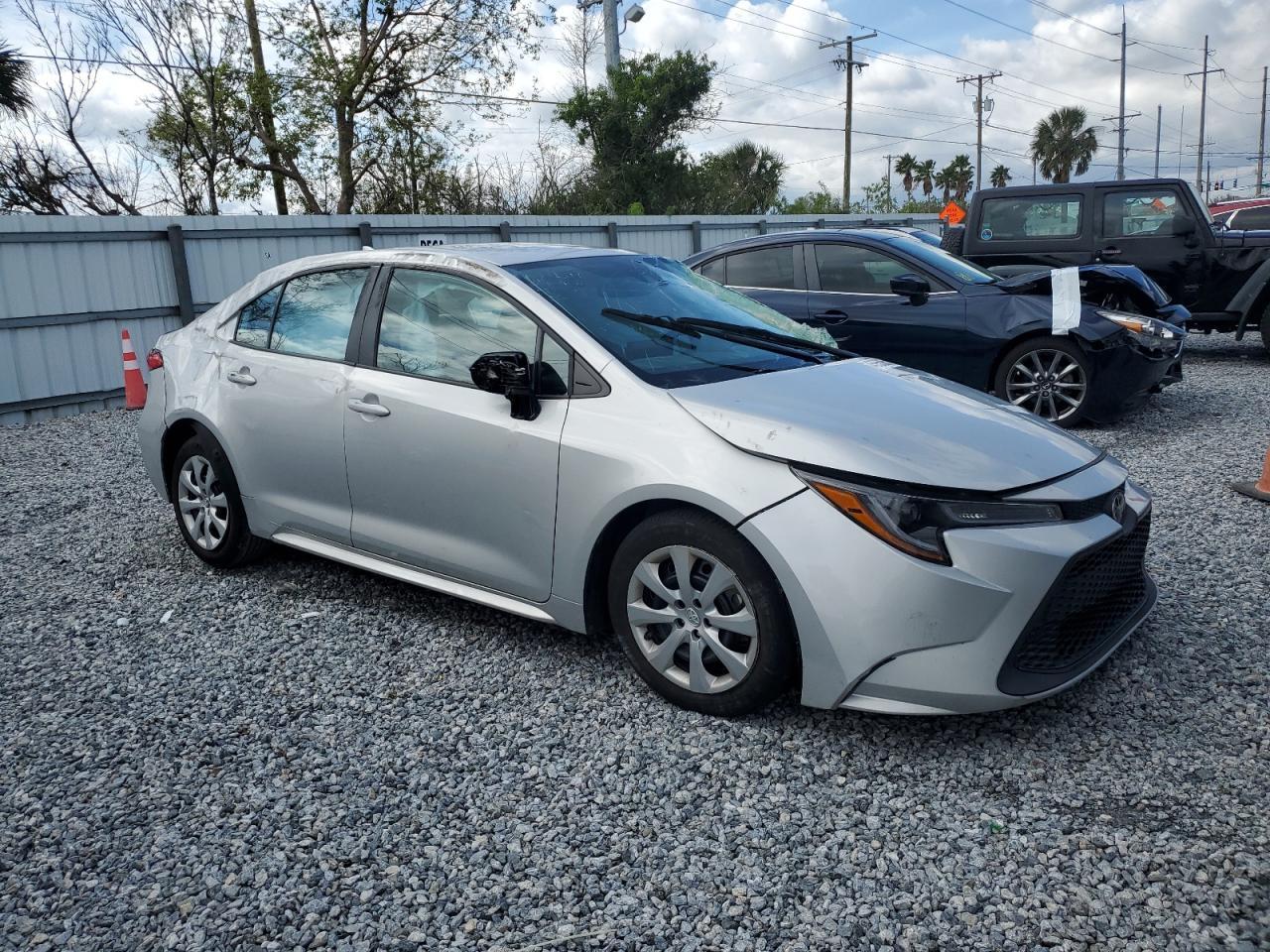 2022 TOYOTA COROLLA LE - Фото 4