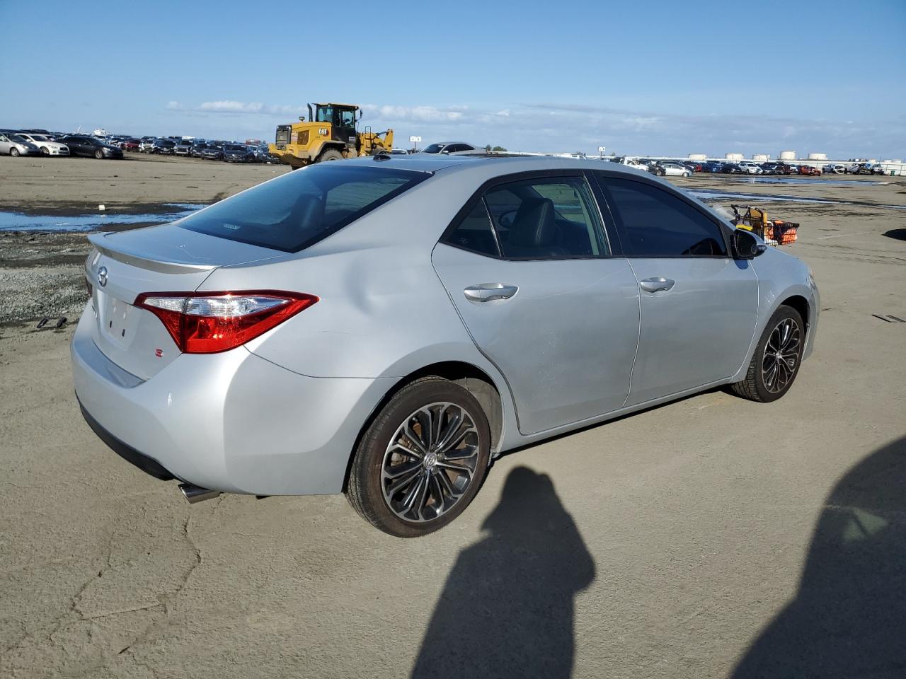 2014 TOYOTA COROLLA L - Фото 3