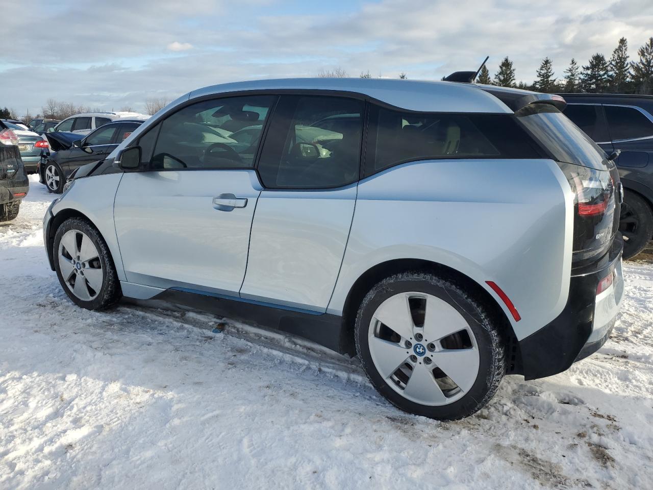 2015 BMW I3 REX - Фото 2