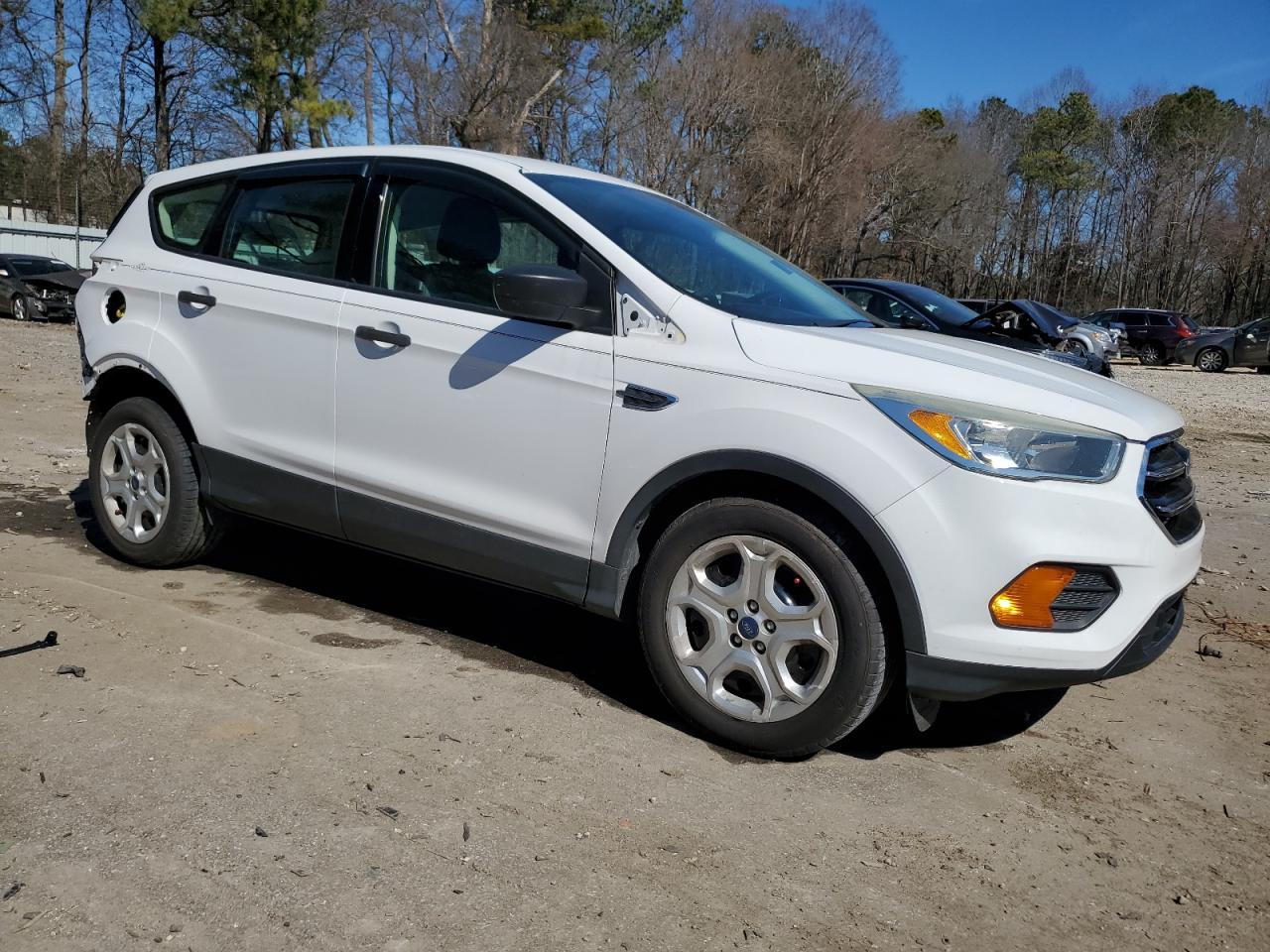 2017 FORD ESCAPE S - Image 4