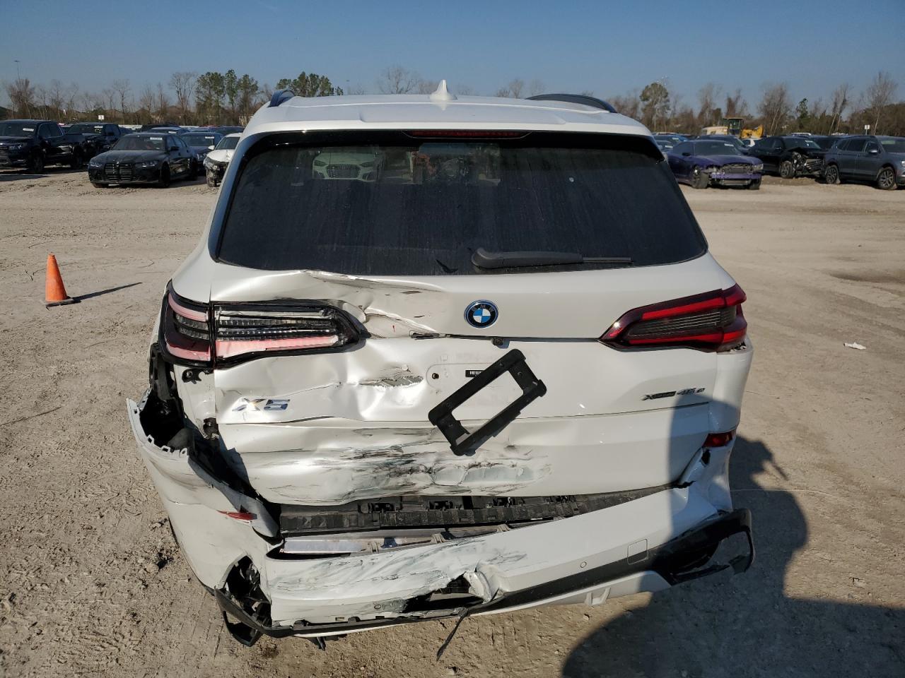2022 BMW X5 XDRIVE4 - Image 6