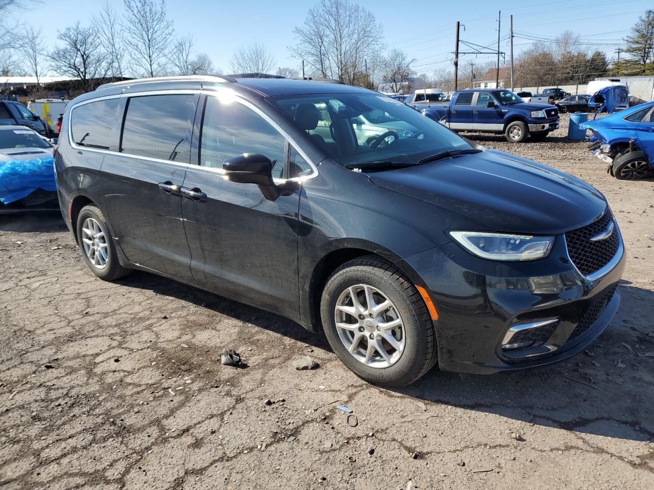 2022 CHRYSLER PACIFICA T - Image 4