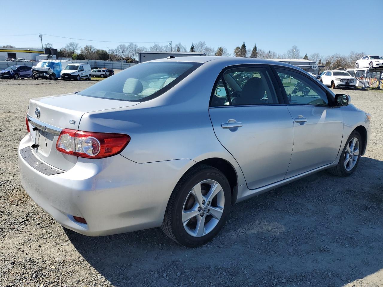 2013 TOYOTA COROLLA BA - Image 3