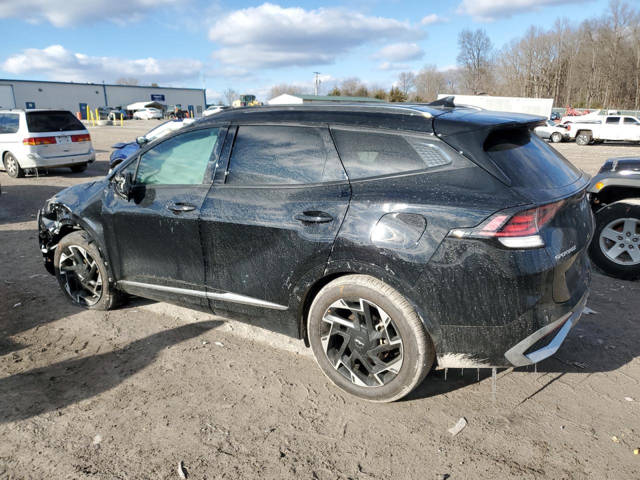 2023 KIA SPORTAGE S - Image 2