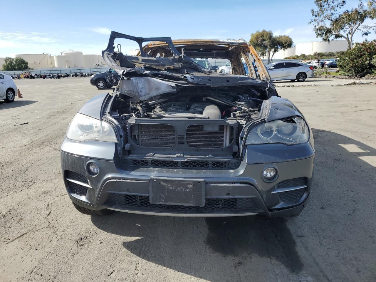 2012 BMW X5 XDRIVE3 - Фото 5