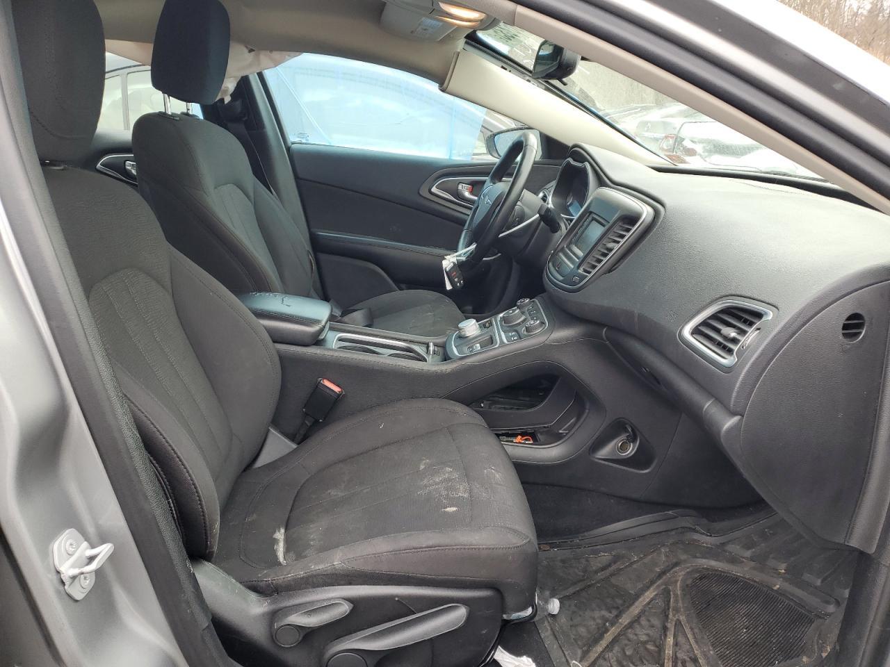 2015 CHRYSLER 200 - Image 7