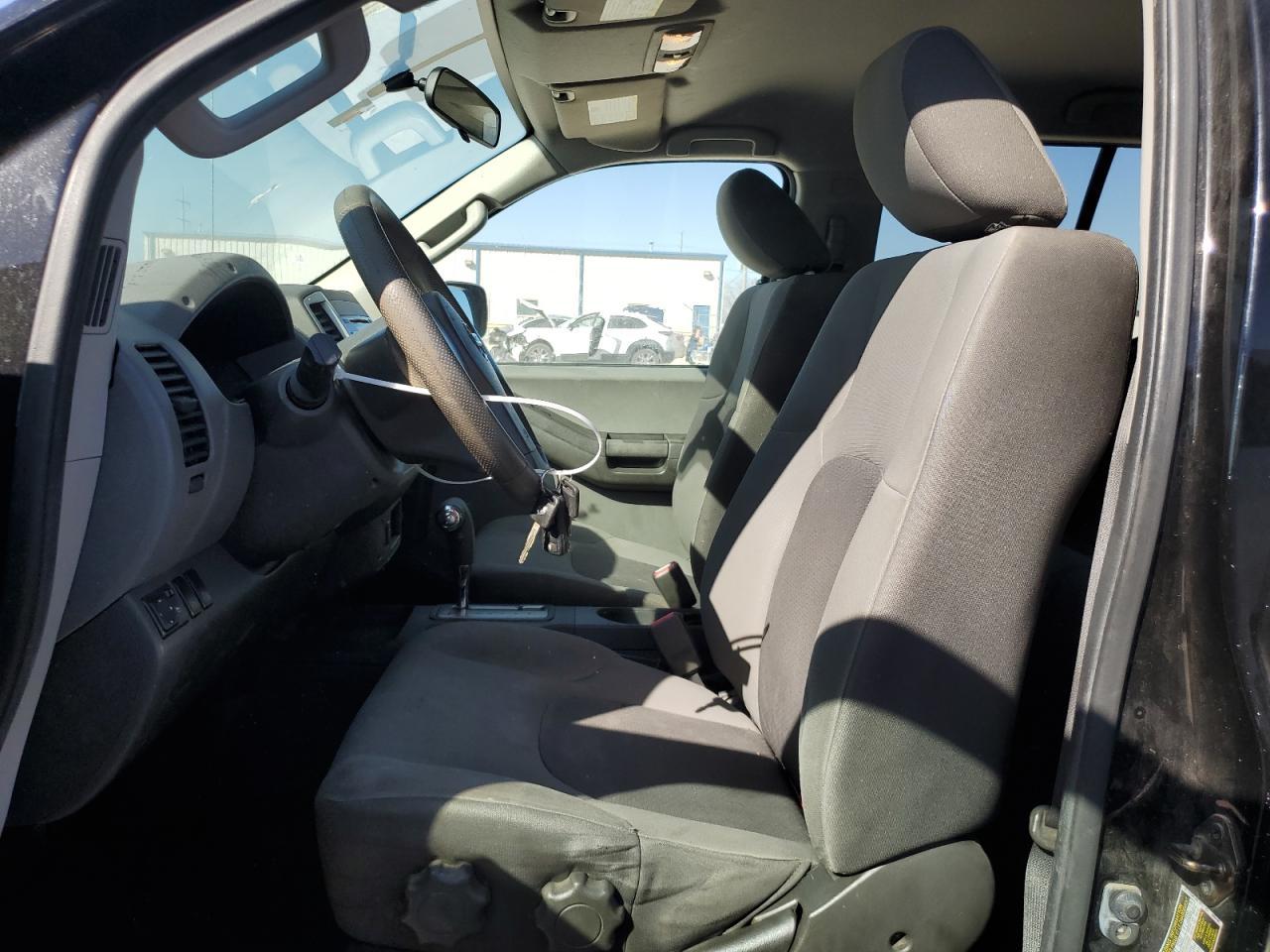 2013 NISSAN XTERRA X - Image 7