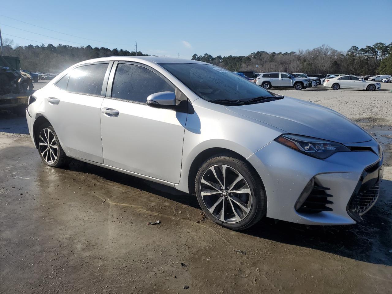 2019 TOYOTA COROLLA L - Image 4
