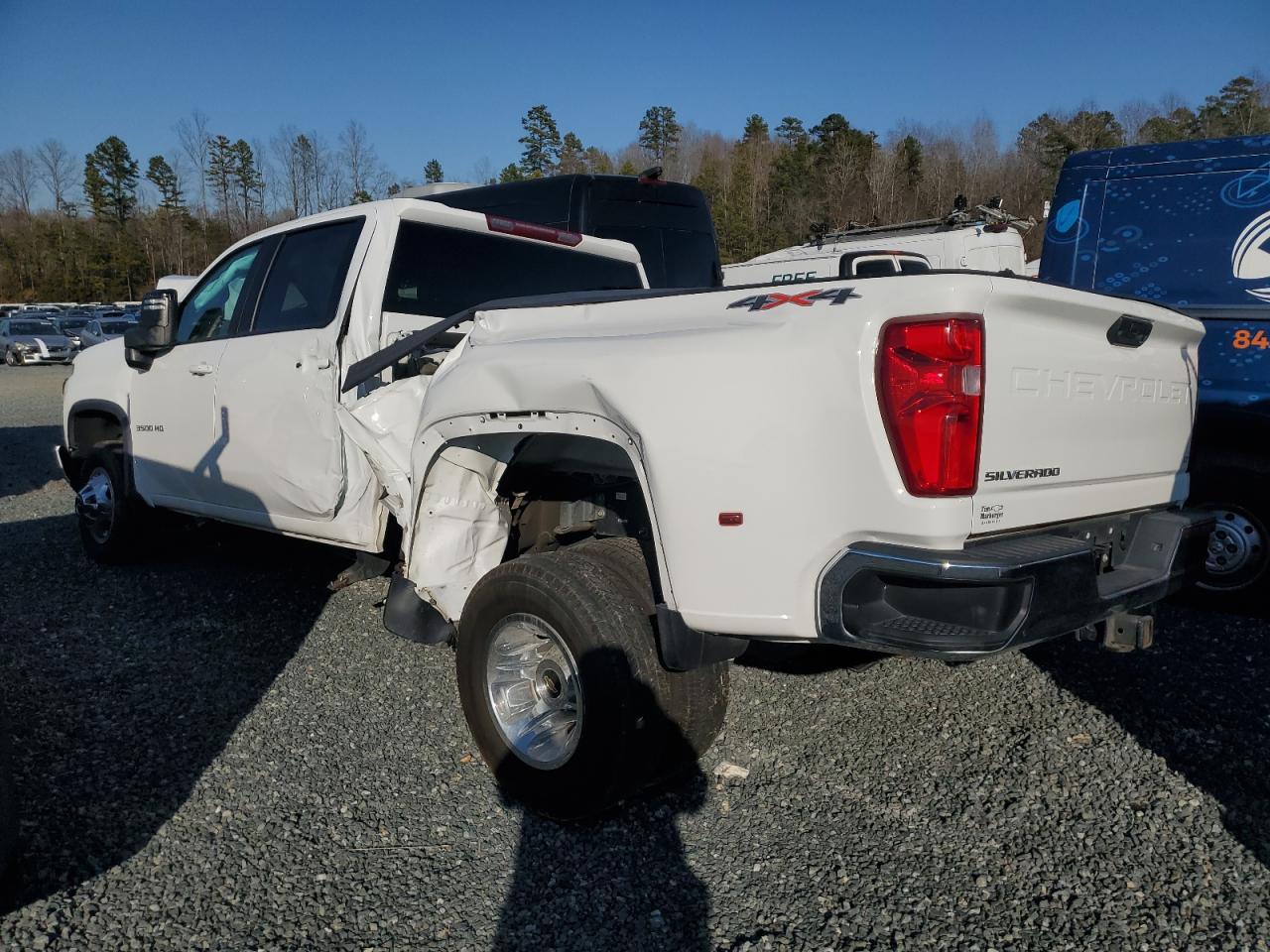 2023 CHEVROLET SILVERADO - Image 2