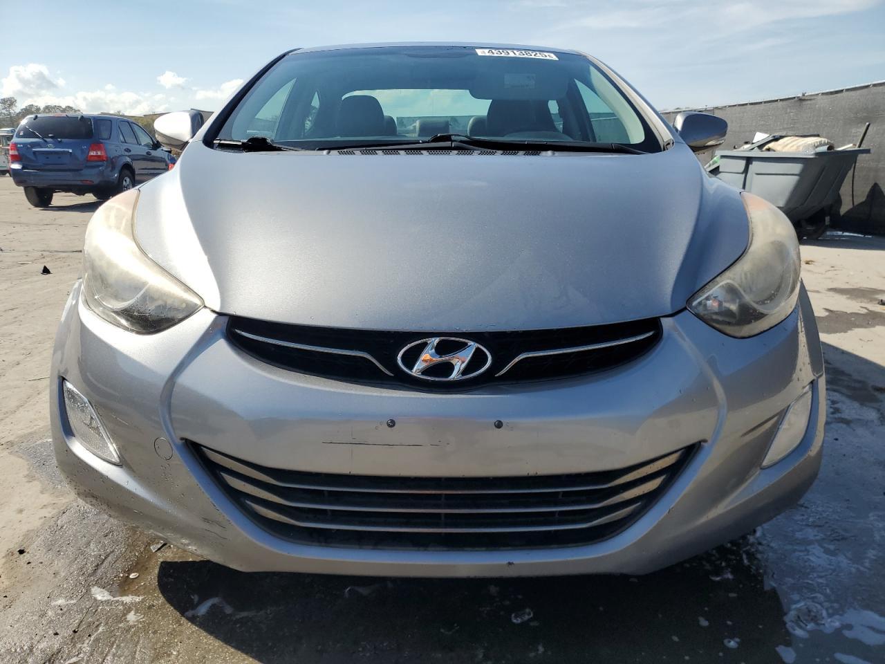 2013 HYUNDAI ELANTRA GL - Image 5