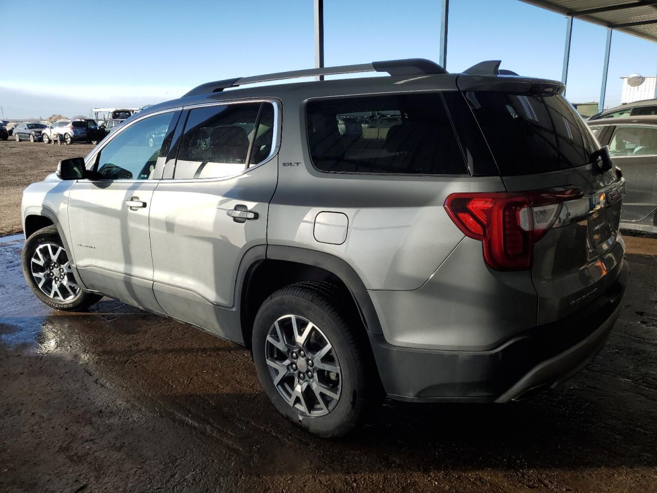 2023 GMC ACADIA SLT - Image 2