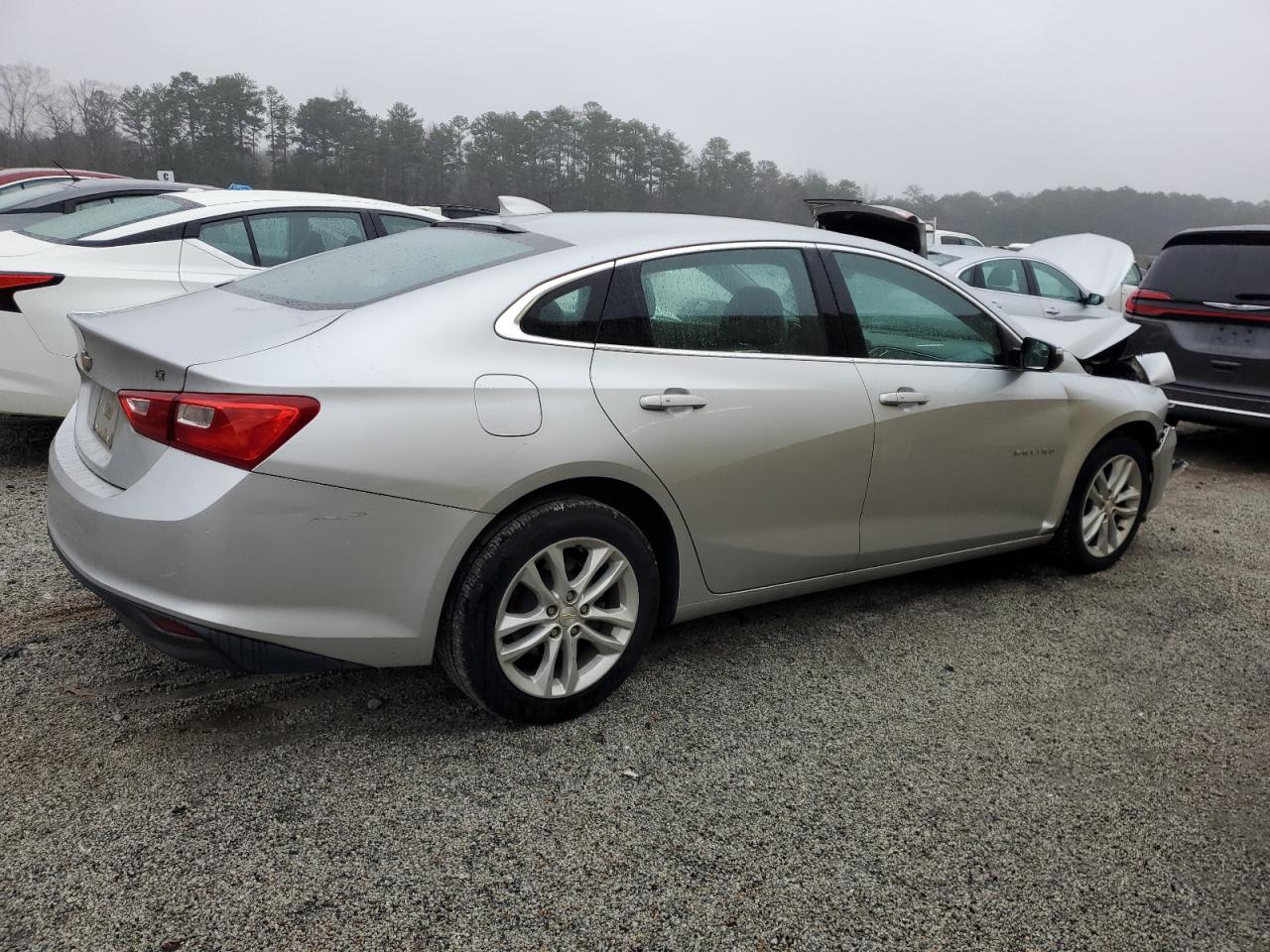 2017 CHEVROLET MALIBU LT - Фото 3