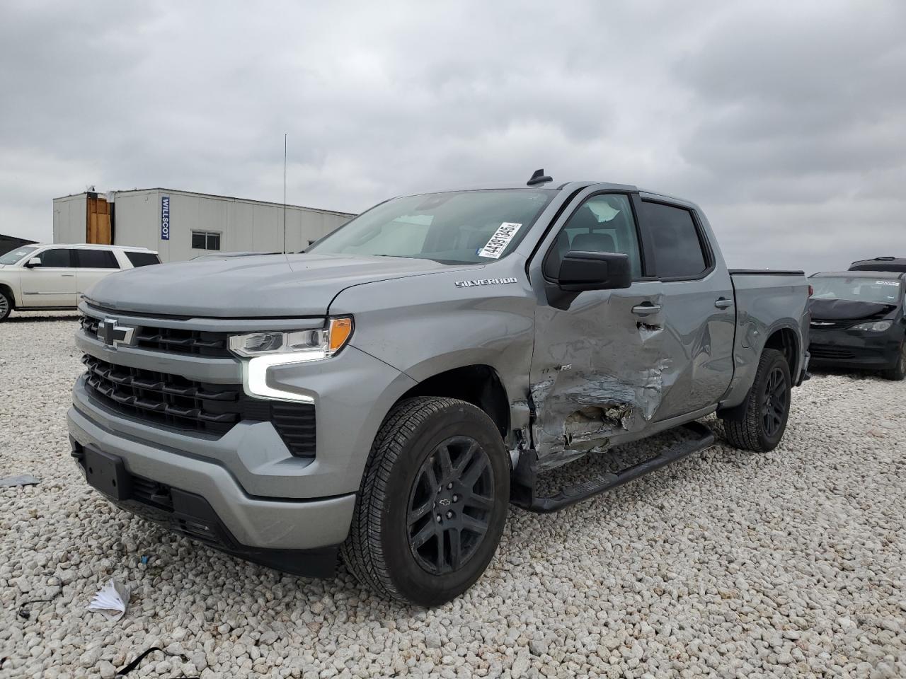 2024 CHEVROLET SILVERADO