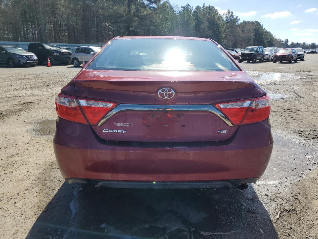 2016 TOYOTA CAMRY LE - Image 6