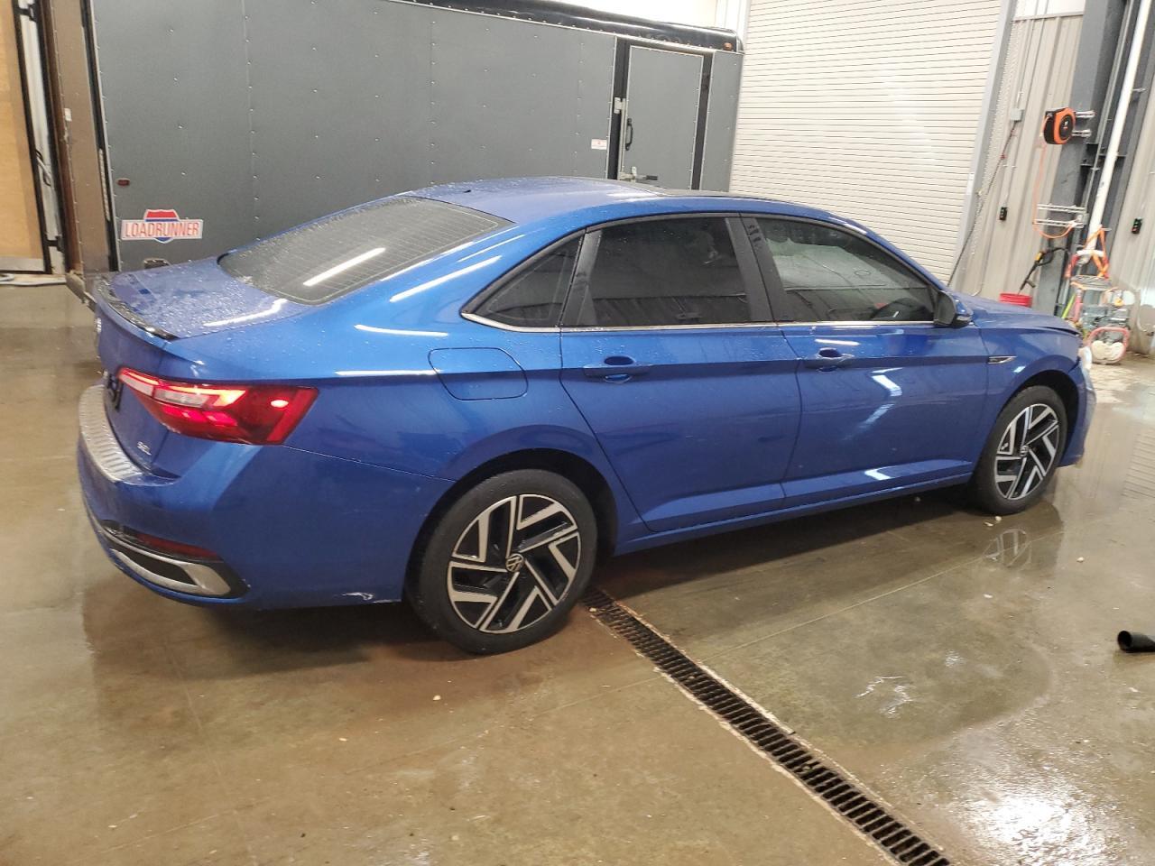 2023 VOLKSWAGEN JETTA SEL - Фото 3