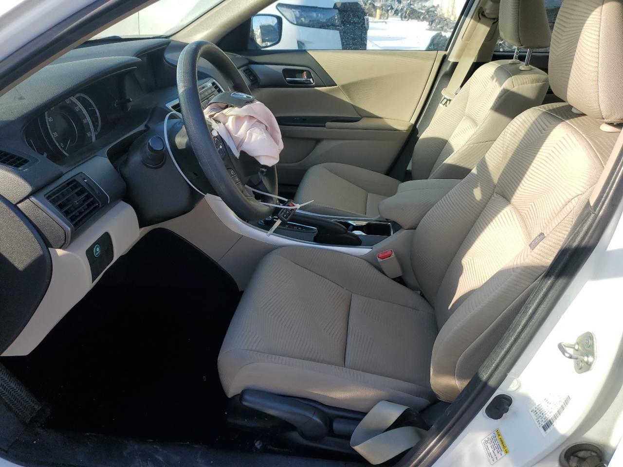 2014 HONDA ACCORD LX - Фото 7