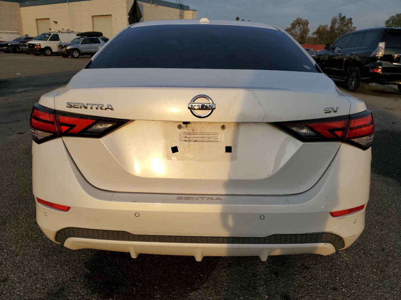2020 NISSAN SENTRA SV - Фото 6