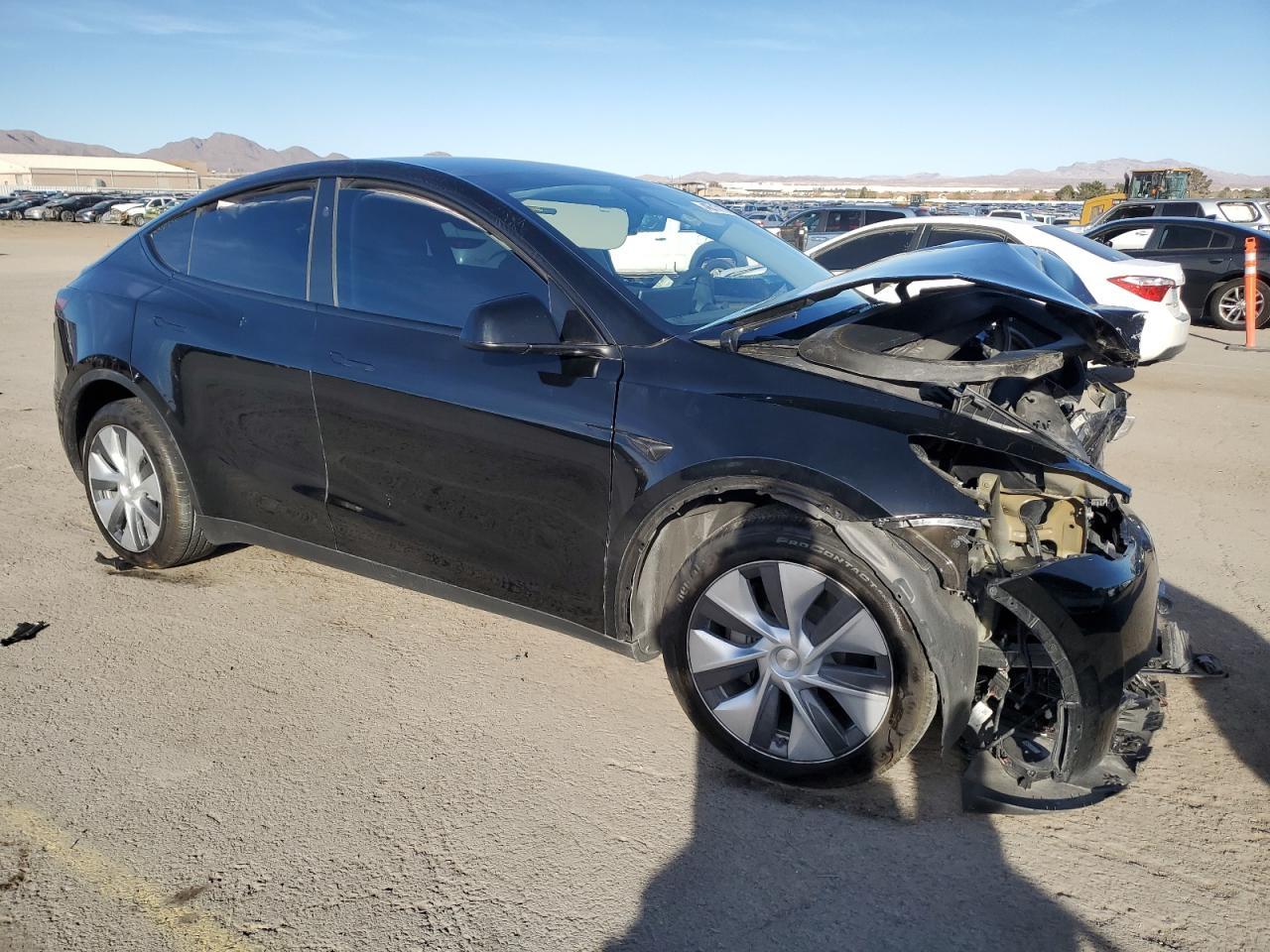 2023 TESLA MODEL Y - Фото 4