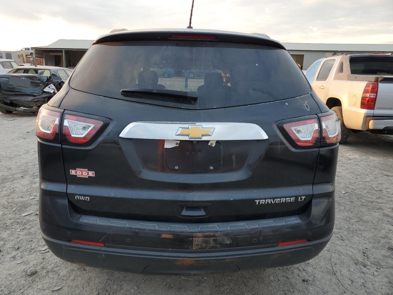 2015 CHEVROLET TRAVERSE L - Фото 6